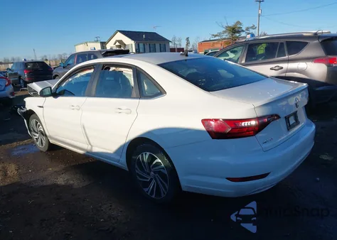 2021 Volkswagen Jetta 1.4T Sel from USA, damaged, VIN 3VWE57BU7MM067601